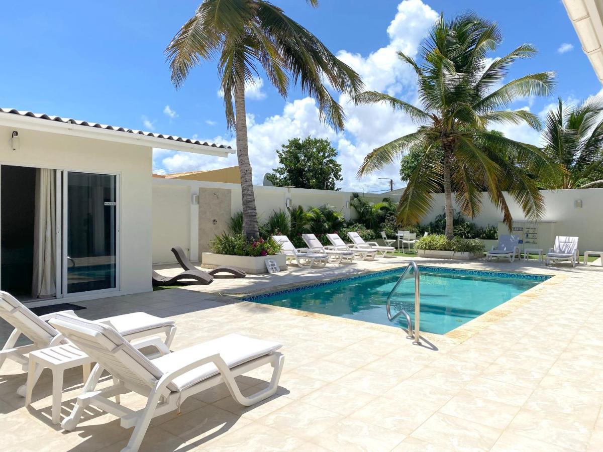 Yoyita Suites Aruba Villa Παλμ Μπιτς Εξωτερικό φωτογραφία