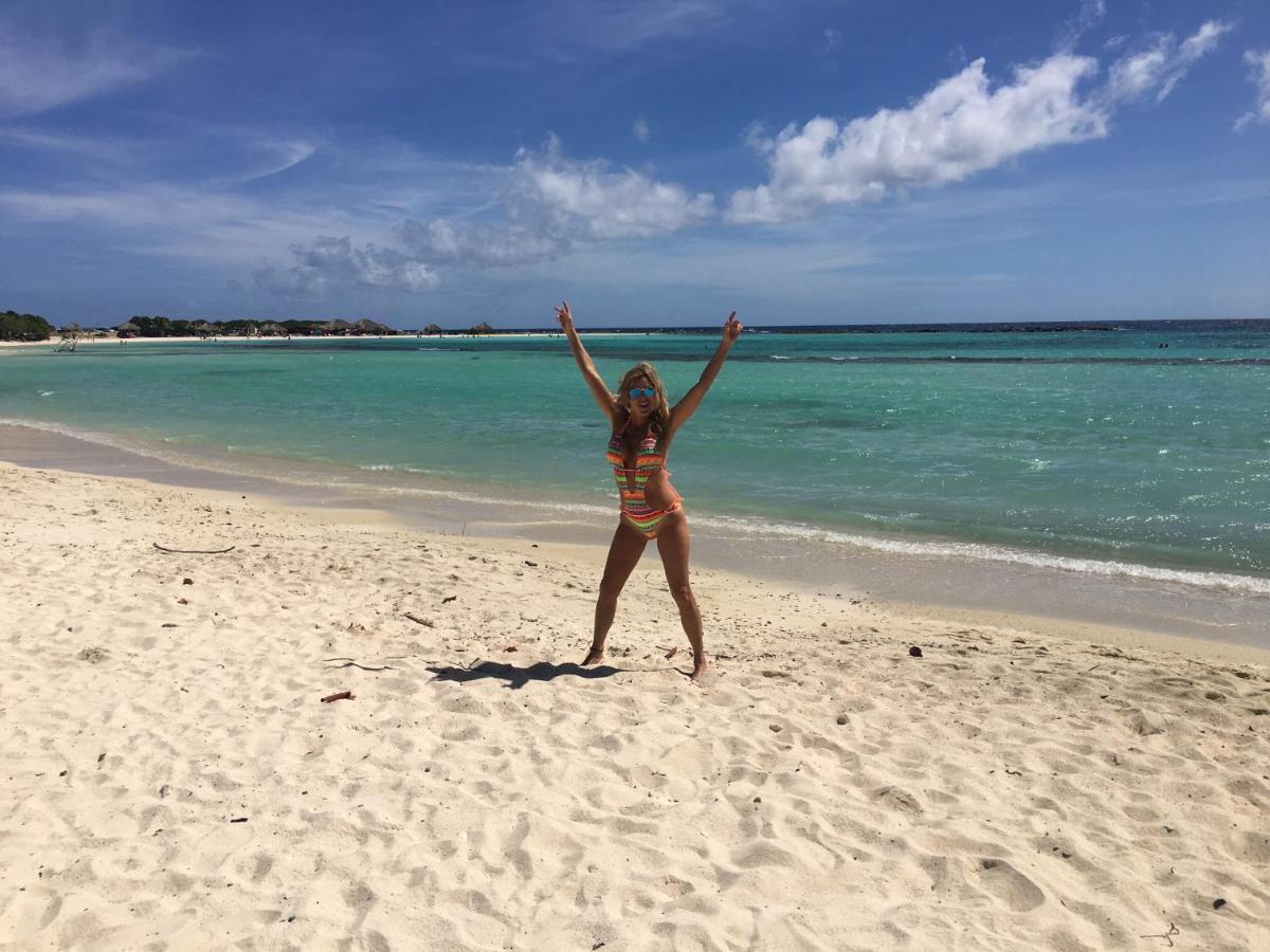 Yoyita Suites Aruba Villa Παλμ Μπιτς Εξωτερικό φωτογραφία