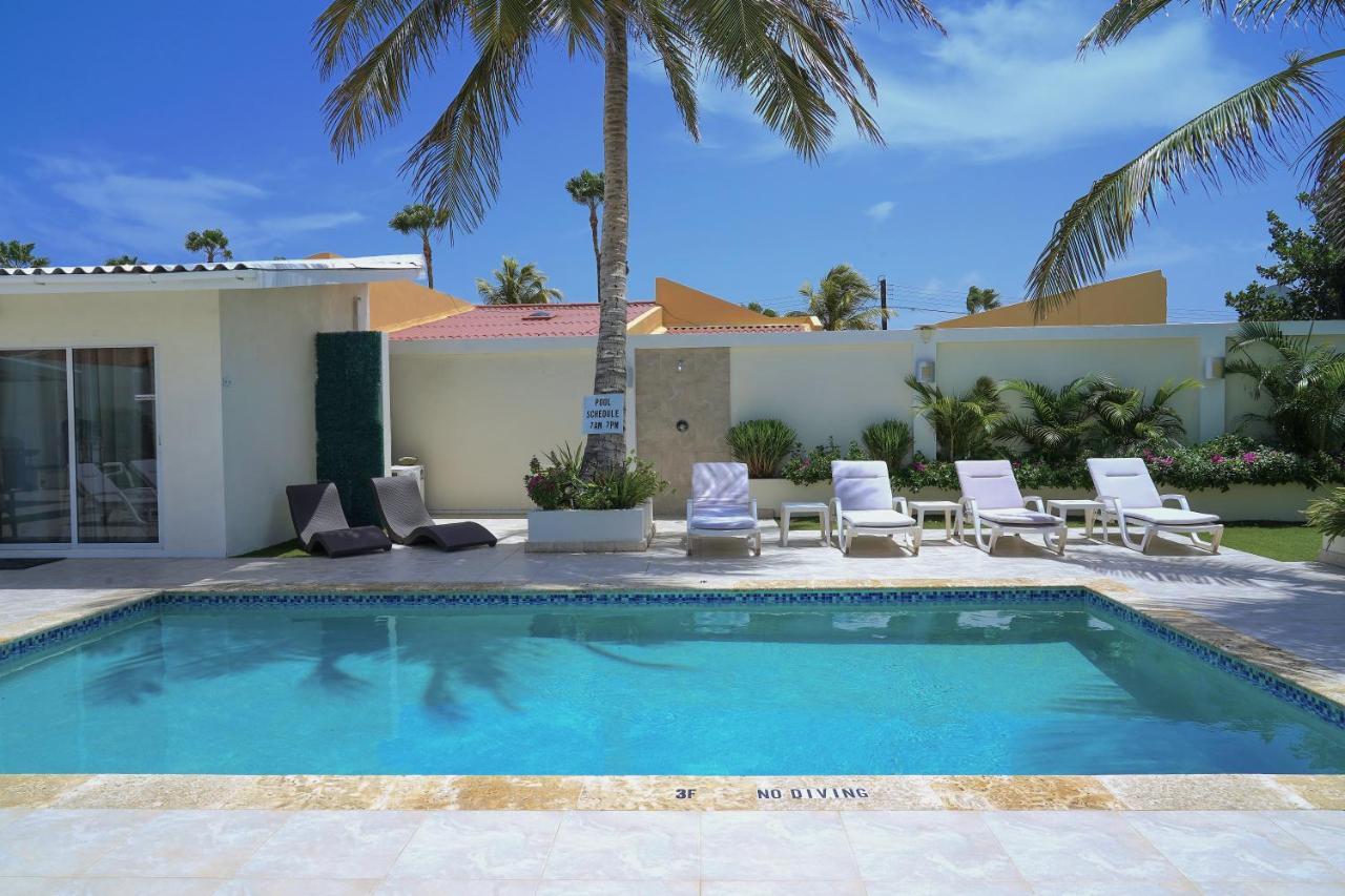 Yoyita Suites Aruba Villa Παλμ Μπιτς Εξωτερικό φωτογραφία